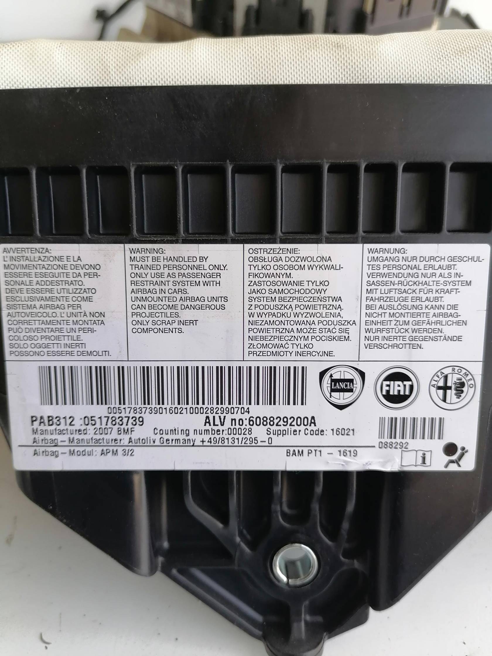 Dispositivo airbag lato guida